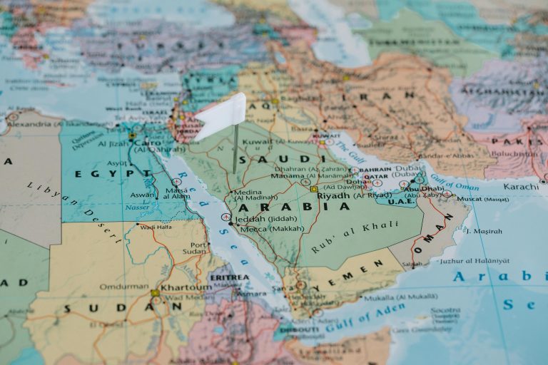 Umroh 2025: Pahami Etika Publik Saudi Yang Wajib Diketahui!