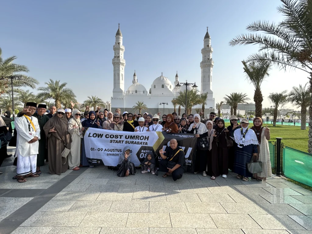 Jamaah Low Cost umroh Hemat